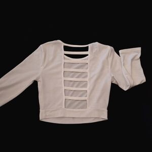Strappy back ¾ sleeve ivory/white crop top